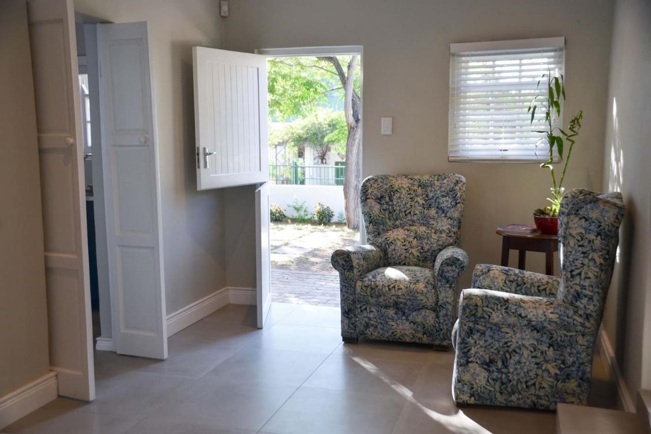 מונטאגו Krom Cottage מראה חיצוני תמונה